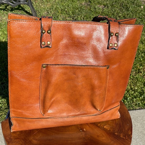 Patricia Nash Toscano tote with studs and rivets - Picture 10 of 10